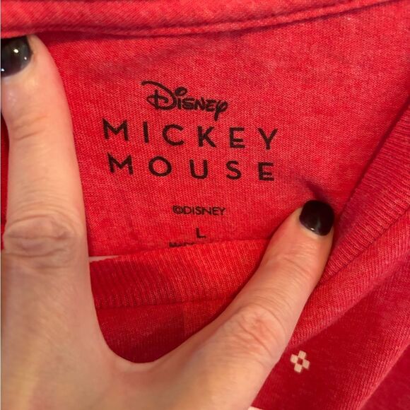 Disney Red Mickey Mouse Snowflake Kids Tee - Picture 3 of 4
